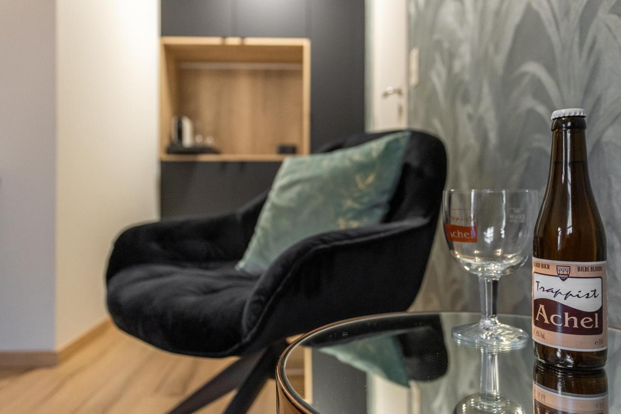 B&B De Floreffe NeerNeerpelt Exteriör bild